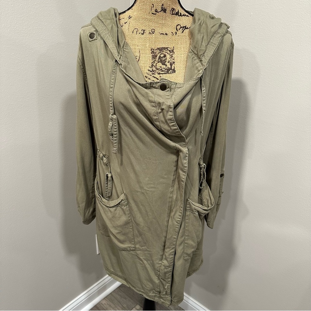 Hollister Green Oversized Drawstring Zip Up Lightweight Utility Jacket Size XS